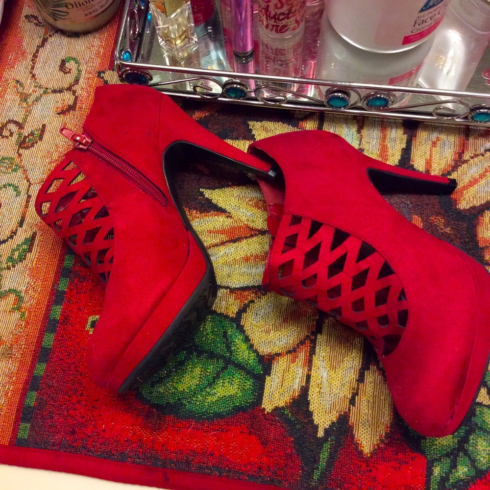 Red Booties - image 4